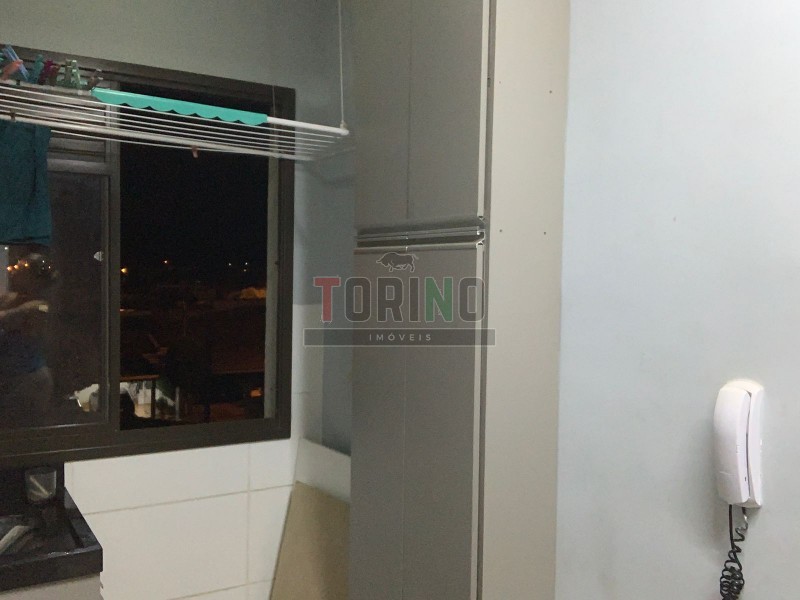 Apartamento para alugar com 2 quartos, 99m² - Foto 12