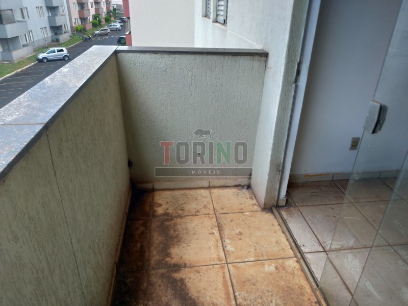 Apartamento para alugar com 2 quartos, 70m² - Foto 1