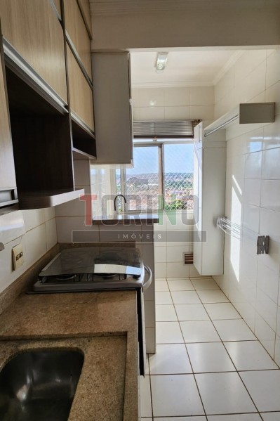 Apartamento à venda com 2 quartos, 62m² - Foto 13