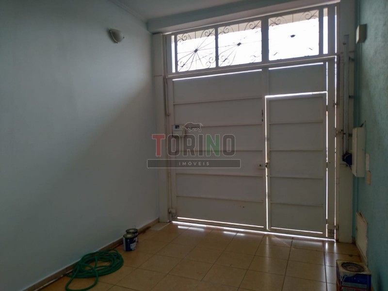 Casa para alugar com 3 quartos, 157m² - Foto 40