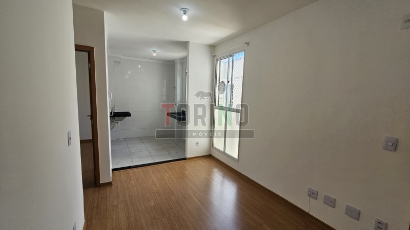 Apartamento à venda com 2 quartos, 48m² - Foto 2