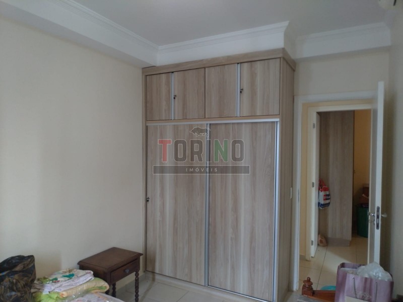 Apartamento para alugar com 2 quartos, 76m² - Foto 15