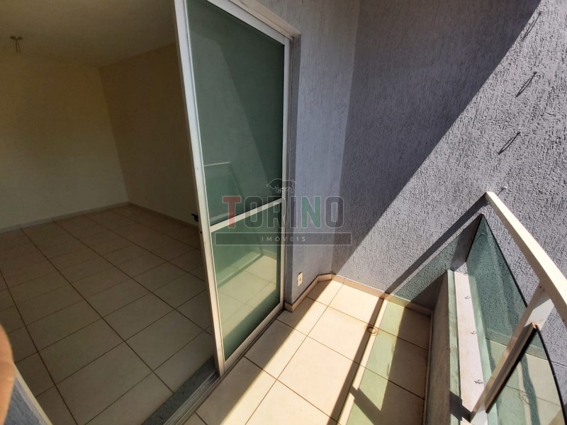 Apartamento à venda com 3 quartos, 62m² - Foto 8